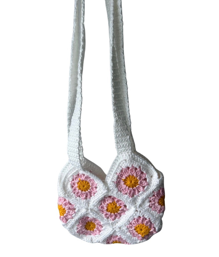Handmade crochet pink flowers shoulder Bag