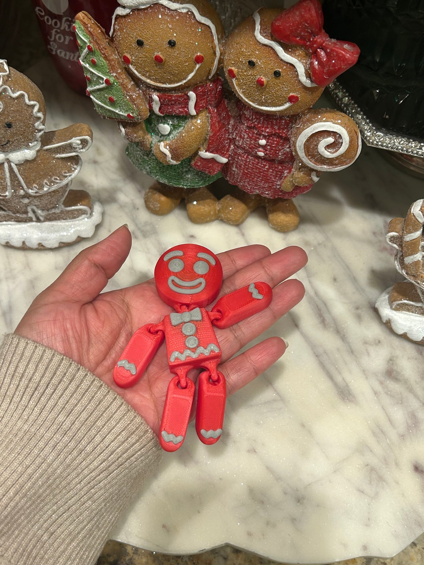 3D printed Gingerbread Man keychain fidget