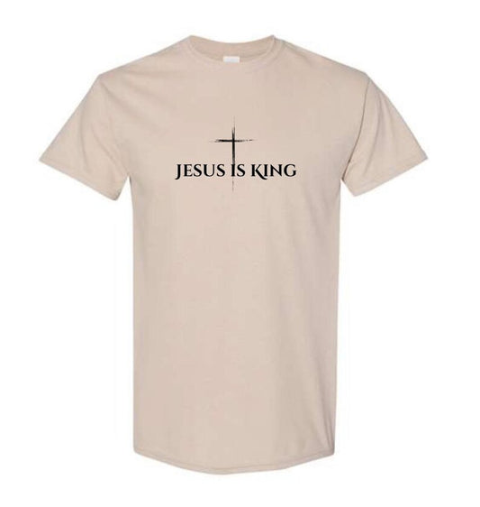 Men’s Jesus is king shirt